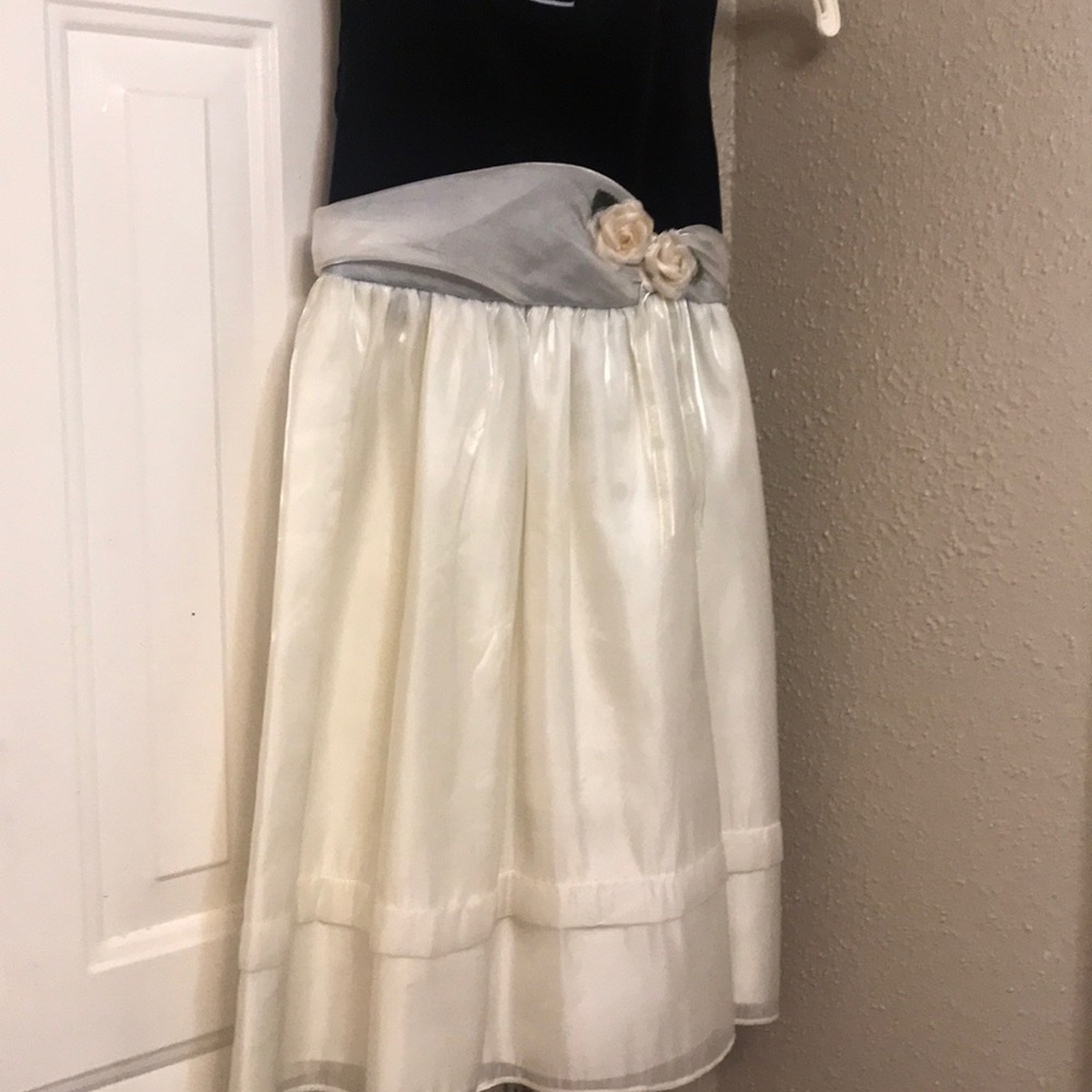 Girls dresses